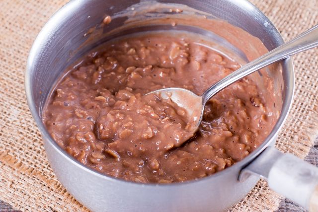 Porridge yogurt e cioccolato