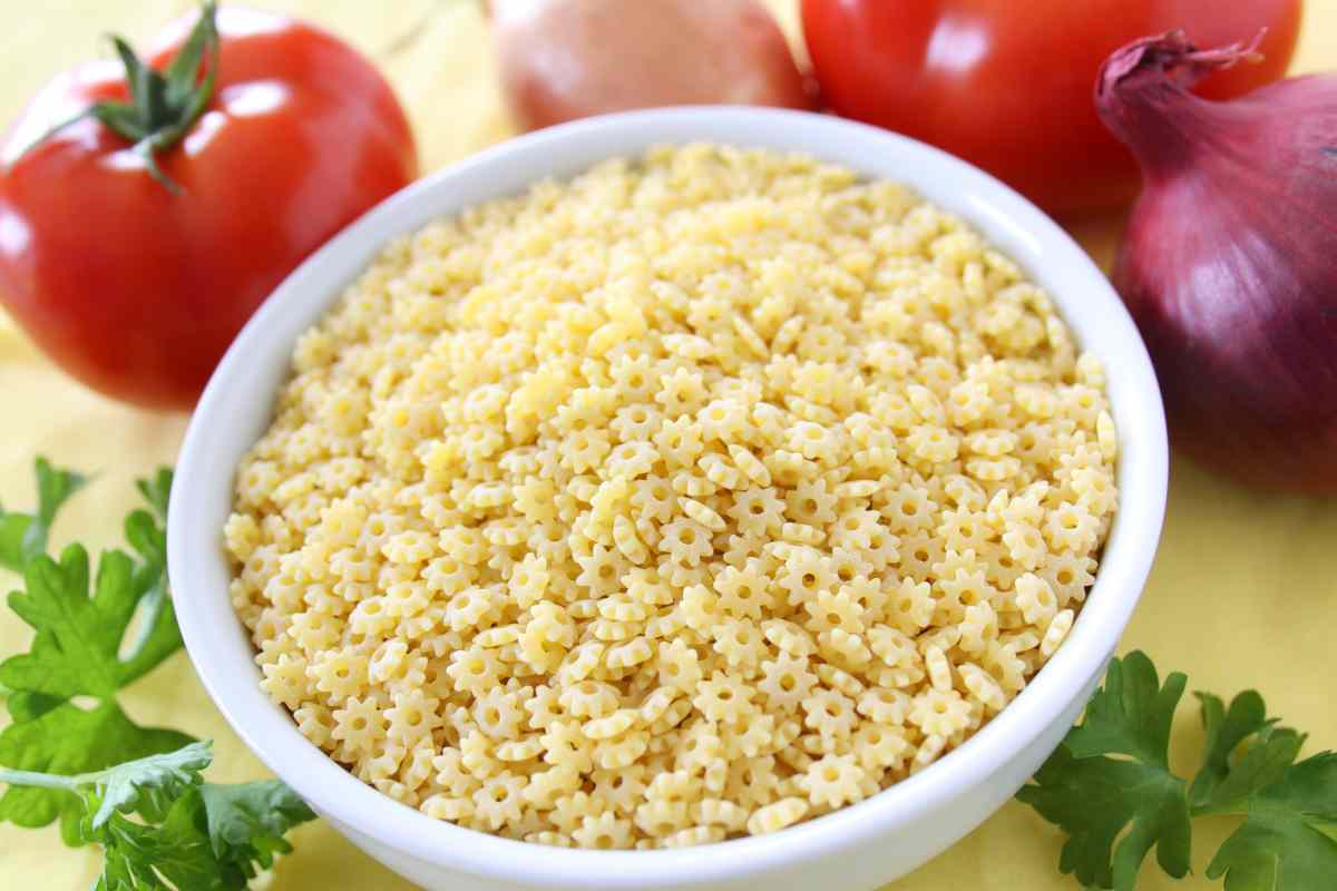 pastina con pomodoro e ricotta