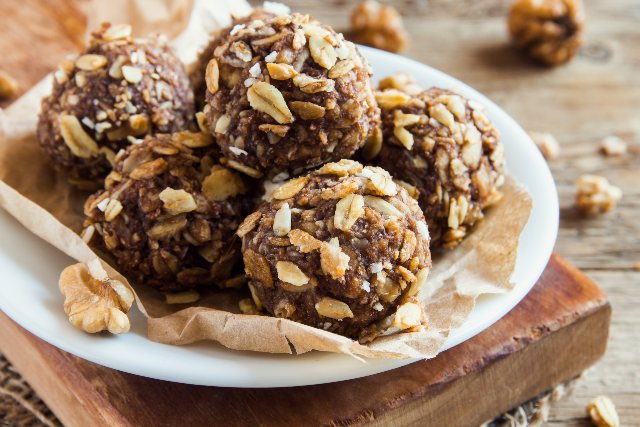 Palline banana e cacao senza zucchero per bambini da 1 anno in su