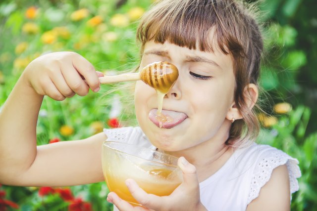 Miele ai bambini, quale, quando e in che quantità