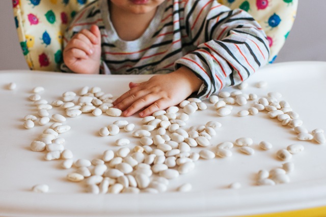 Trucchi salva mamma: come far mangiare i legumi ai bimbi