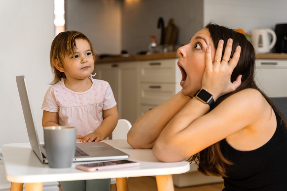 Ecco come organizzare la giornata con i bimbi anche se lavori