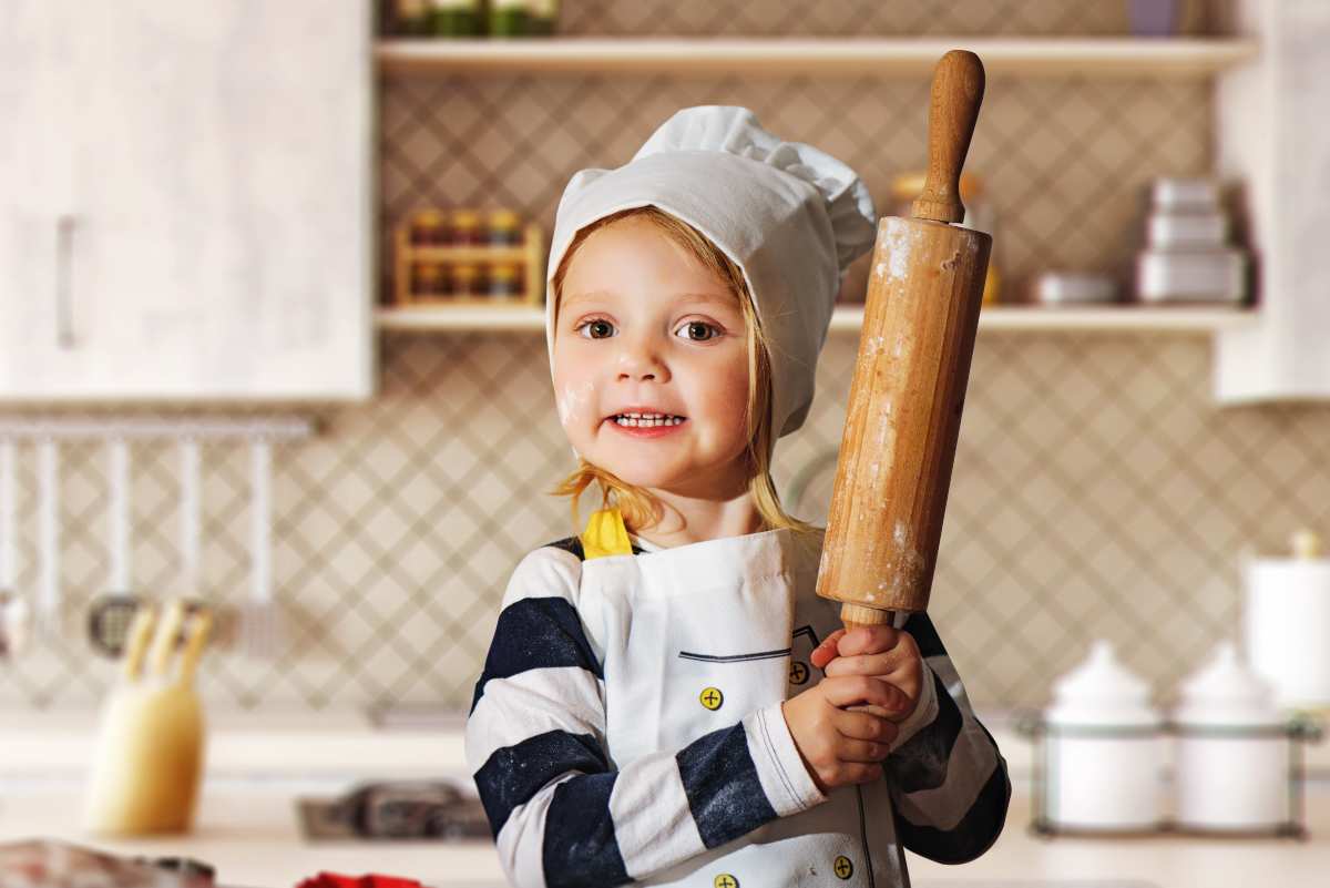 come intrattenere i bimbi in cucina