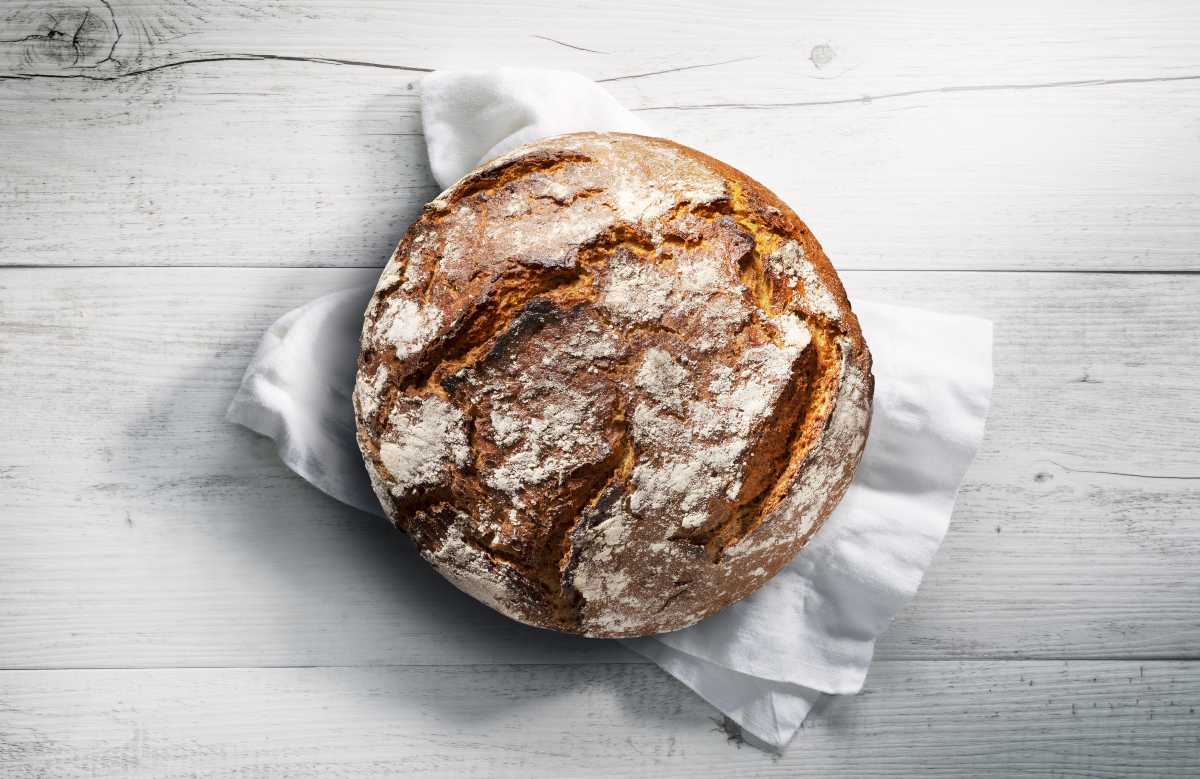 Mangiare pane senza avere gonfiore addominale? Si può con questo trucco