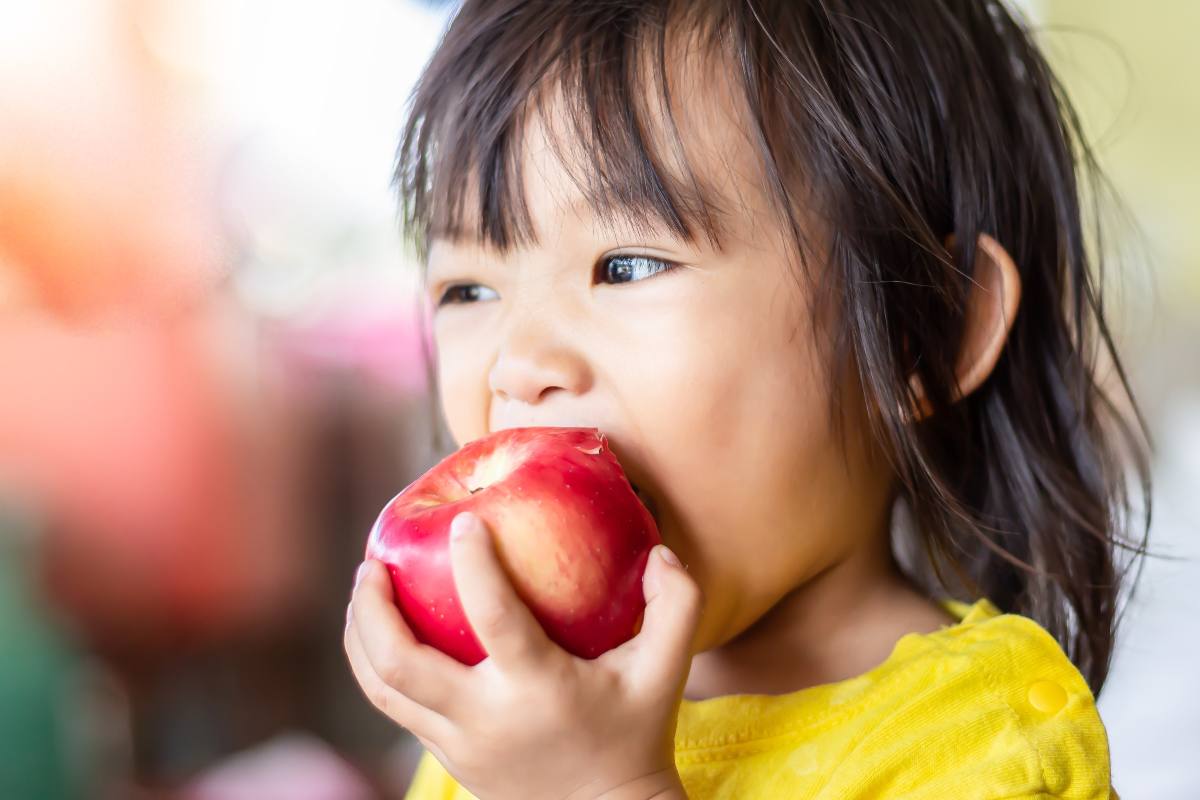 Bere un succo di frutta è come mangiare frutta? Scopri di più!