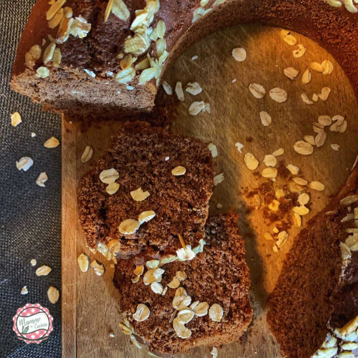 Ciambella soffice avena e cioccolato perfetta a colazione!