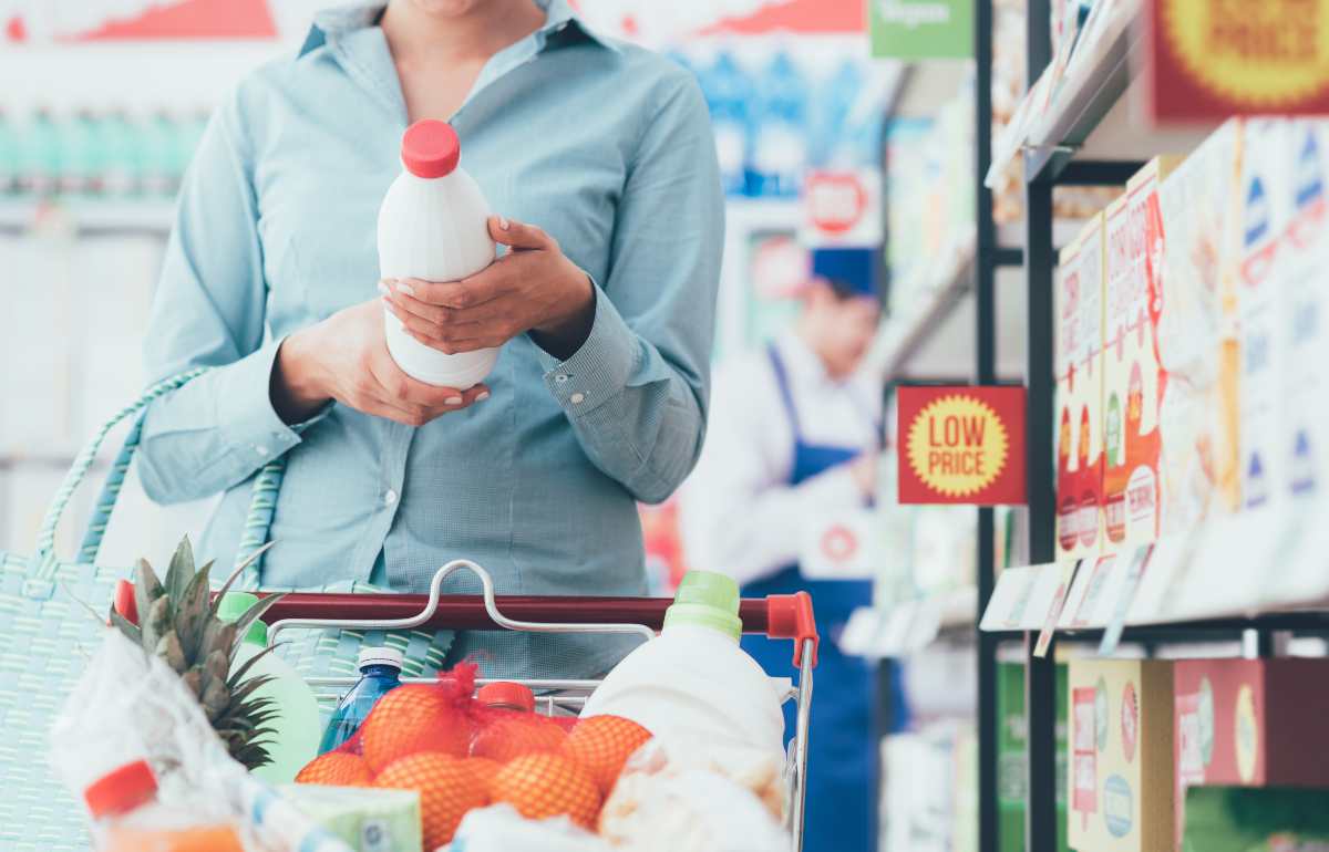 Quando fai la spesa al supermercato, occhio alle offerte!