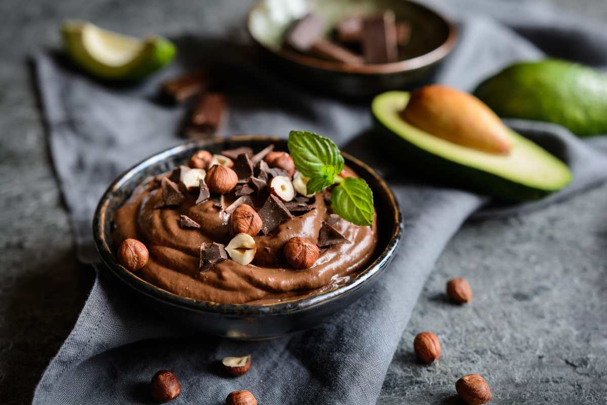 Mousse avocado e cioccolato pronta in 10 minuti