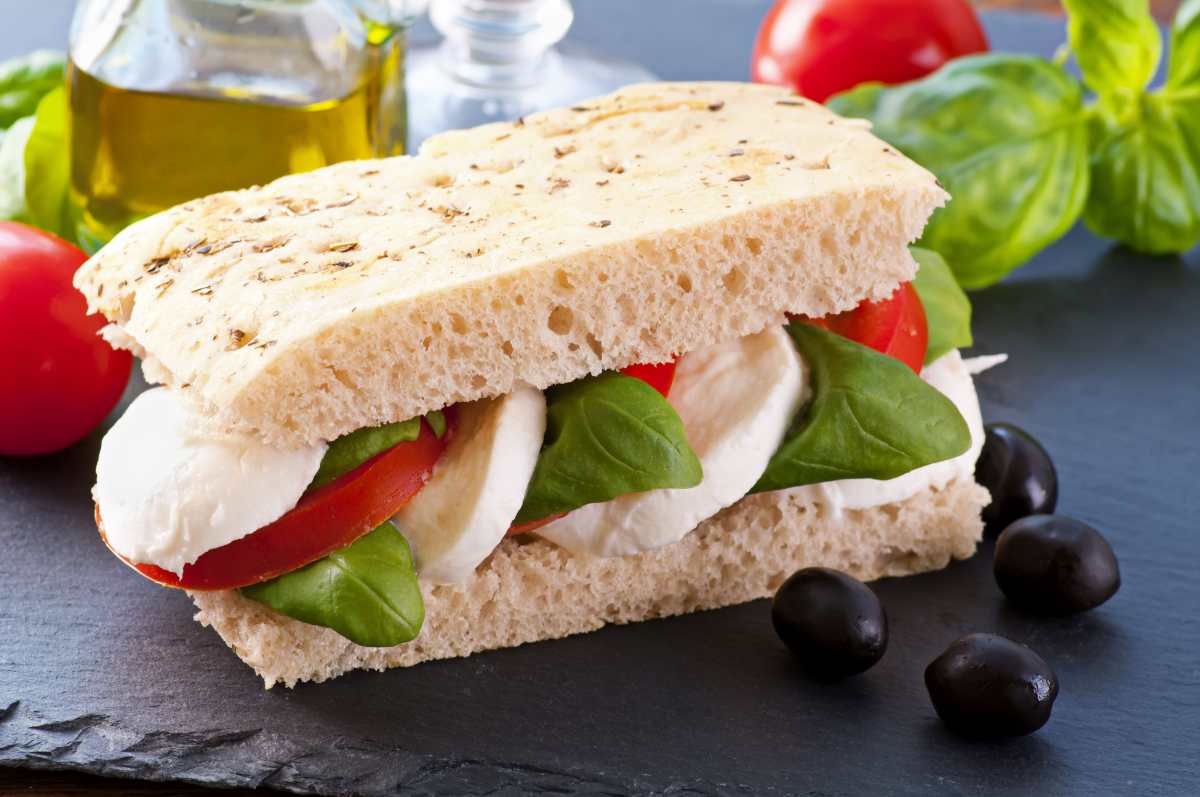 focaccia caprese