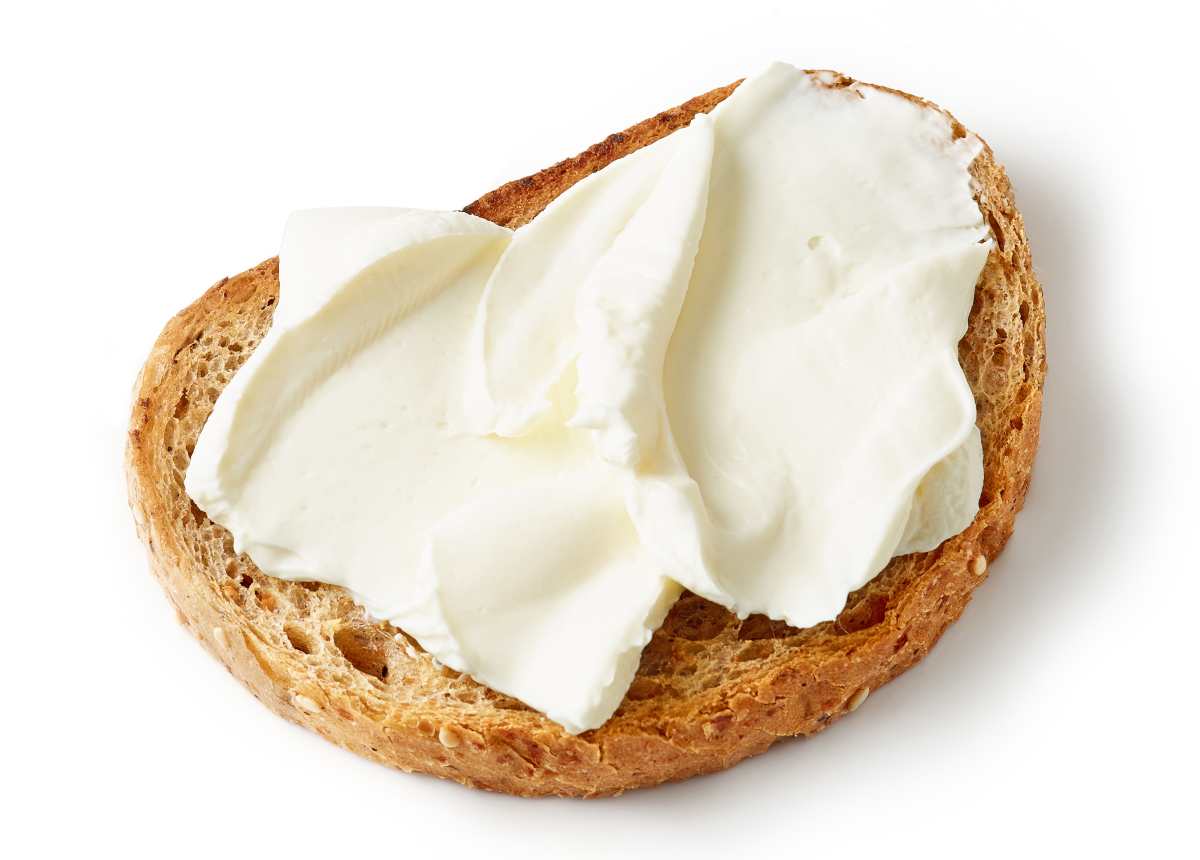 pane con crema spalmabile