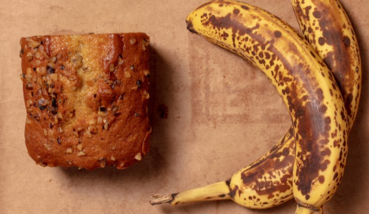 BANANA BREAD 