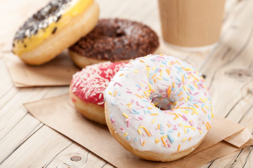 Donuts: la ricetta delle famose ciambelle glassate