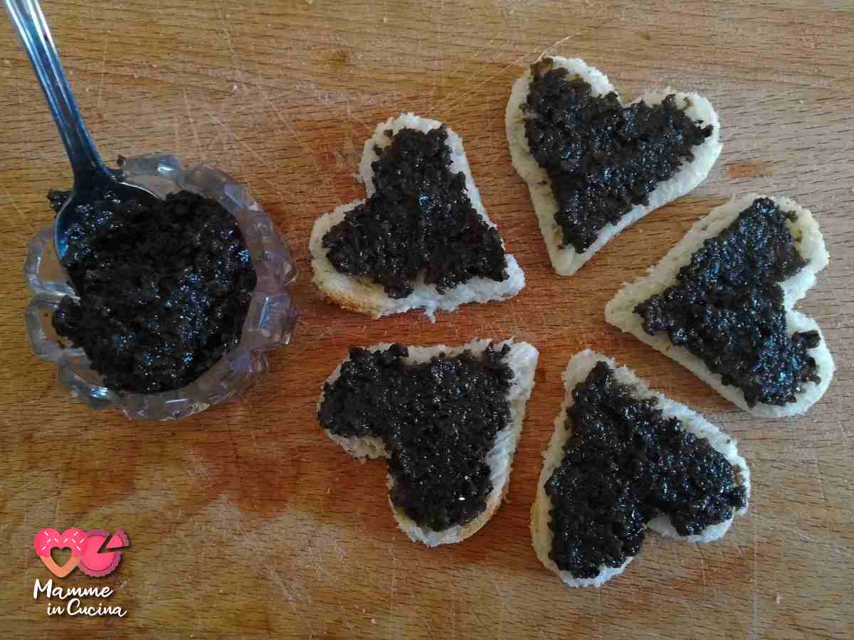 patè di olive nere