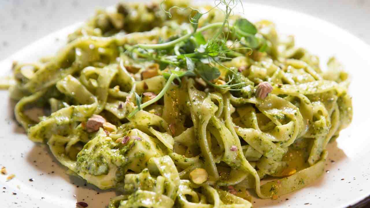 Pasta pesto