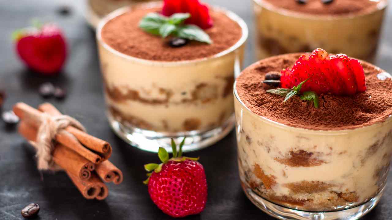 tiramisù fragole