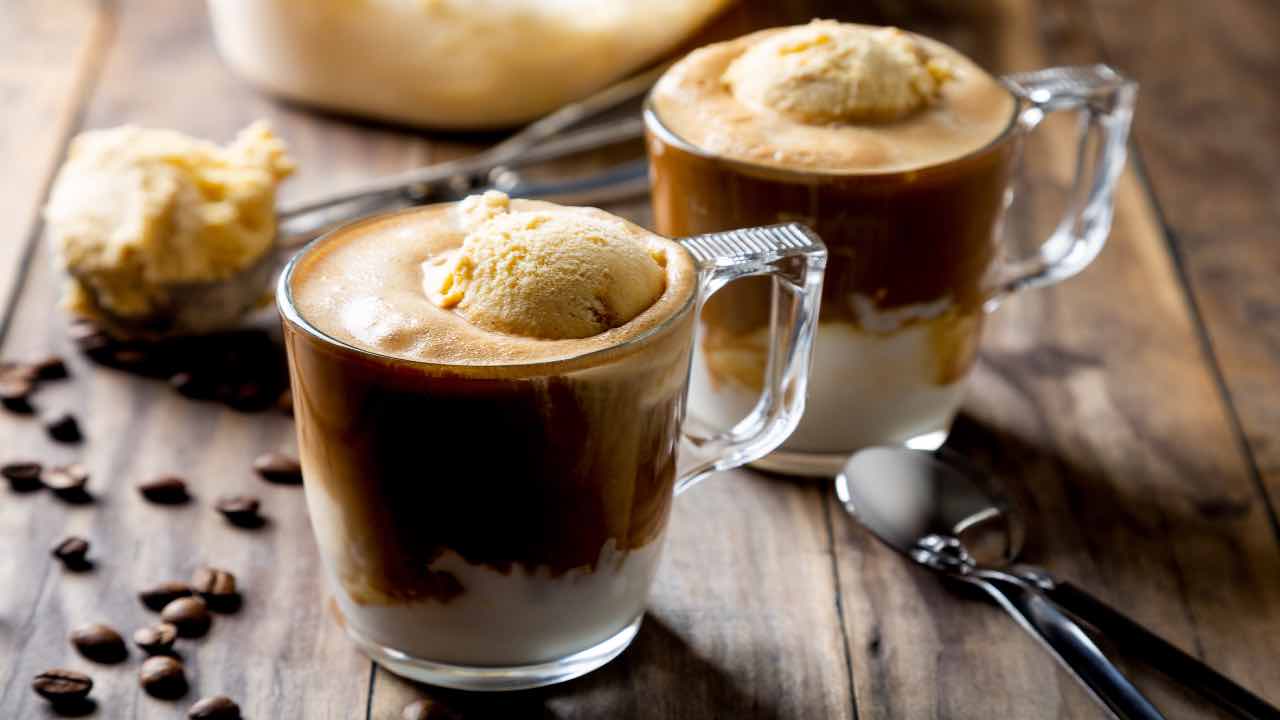 caffè freddo con gelato