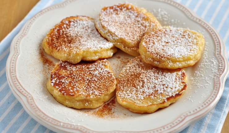 PANCAKE veloci DI MELA