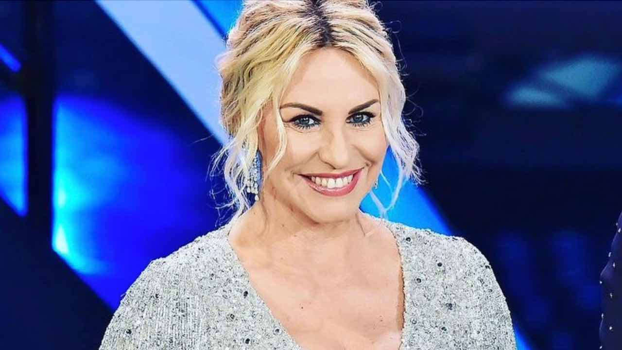 Antonella Clerici La Trasformazione Alcuni Dettagli Non Passano Inosservati Ma Che Hai Fatto