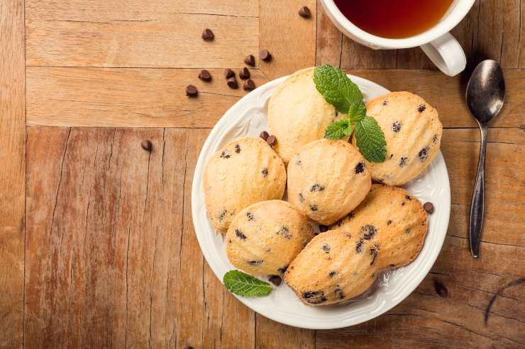 Madeleine con gocce di cioccolato