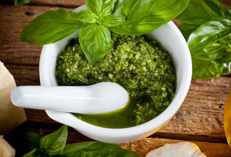 congelare pesto basilico