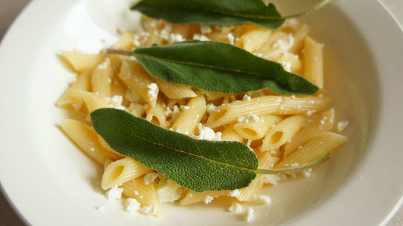 pasta alla salvia