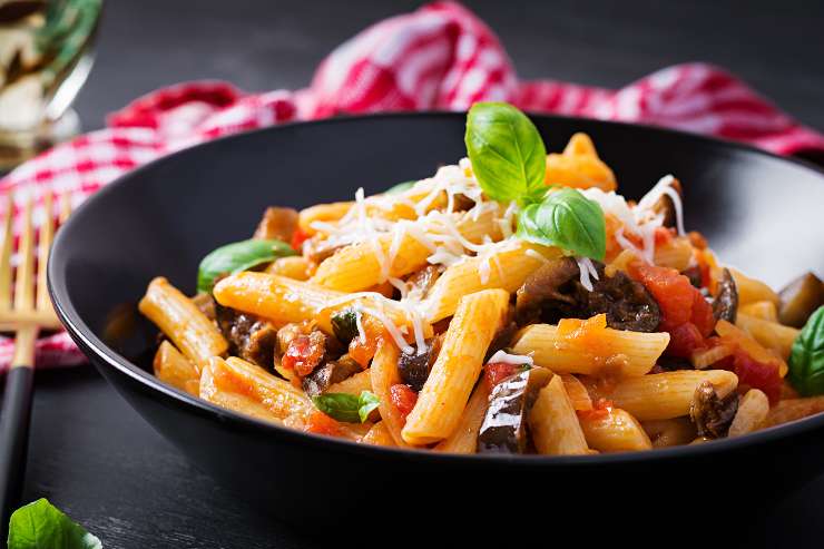 pasta melanzane tonno