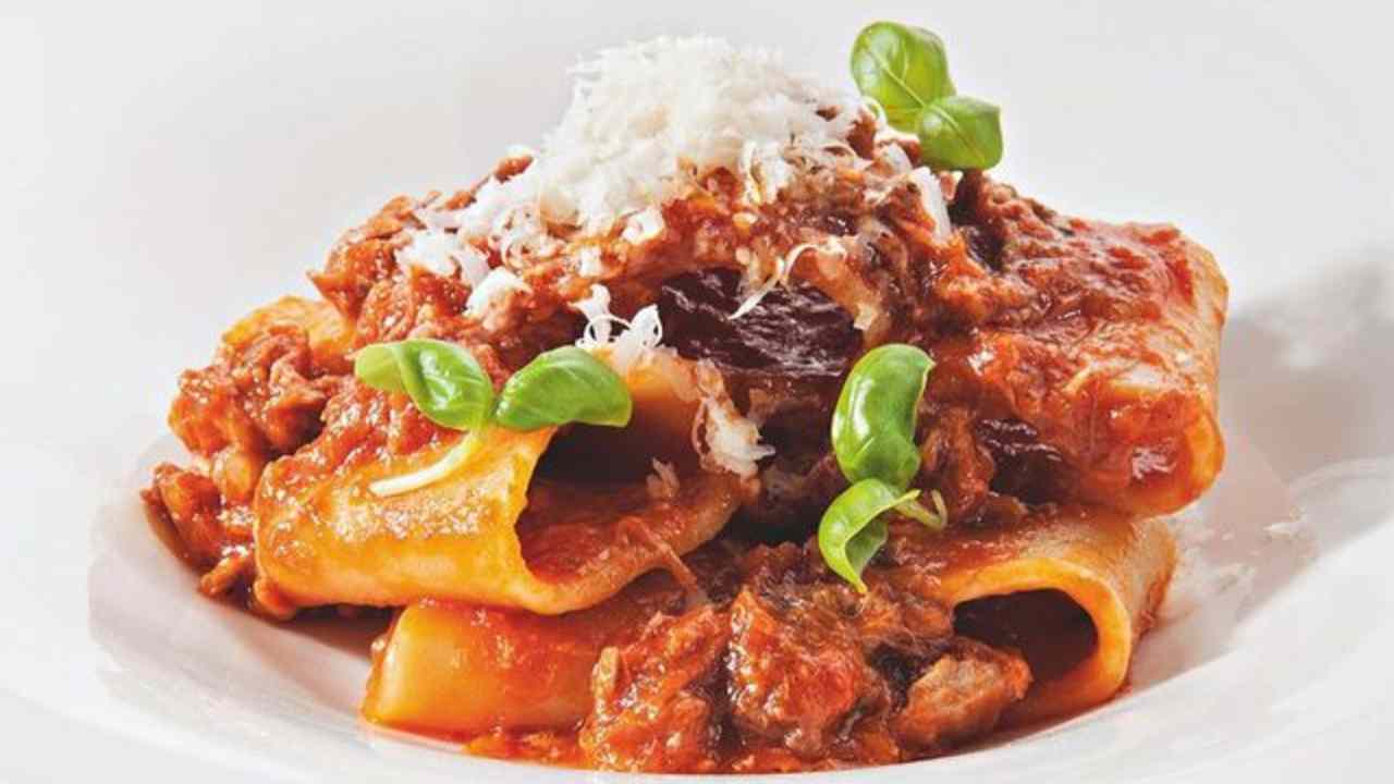 ragù napoletano Cannavacciuolo