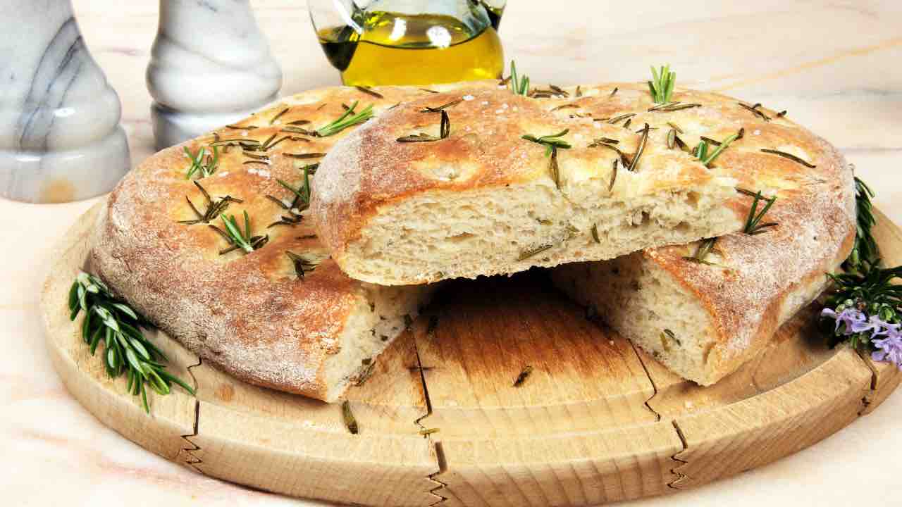 FOCACCIA ALTA E SOFFICE