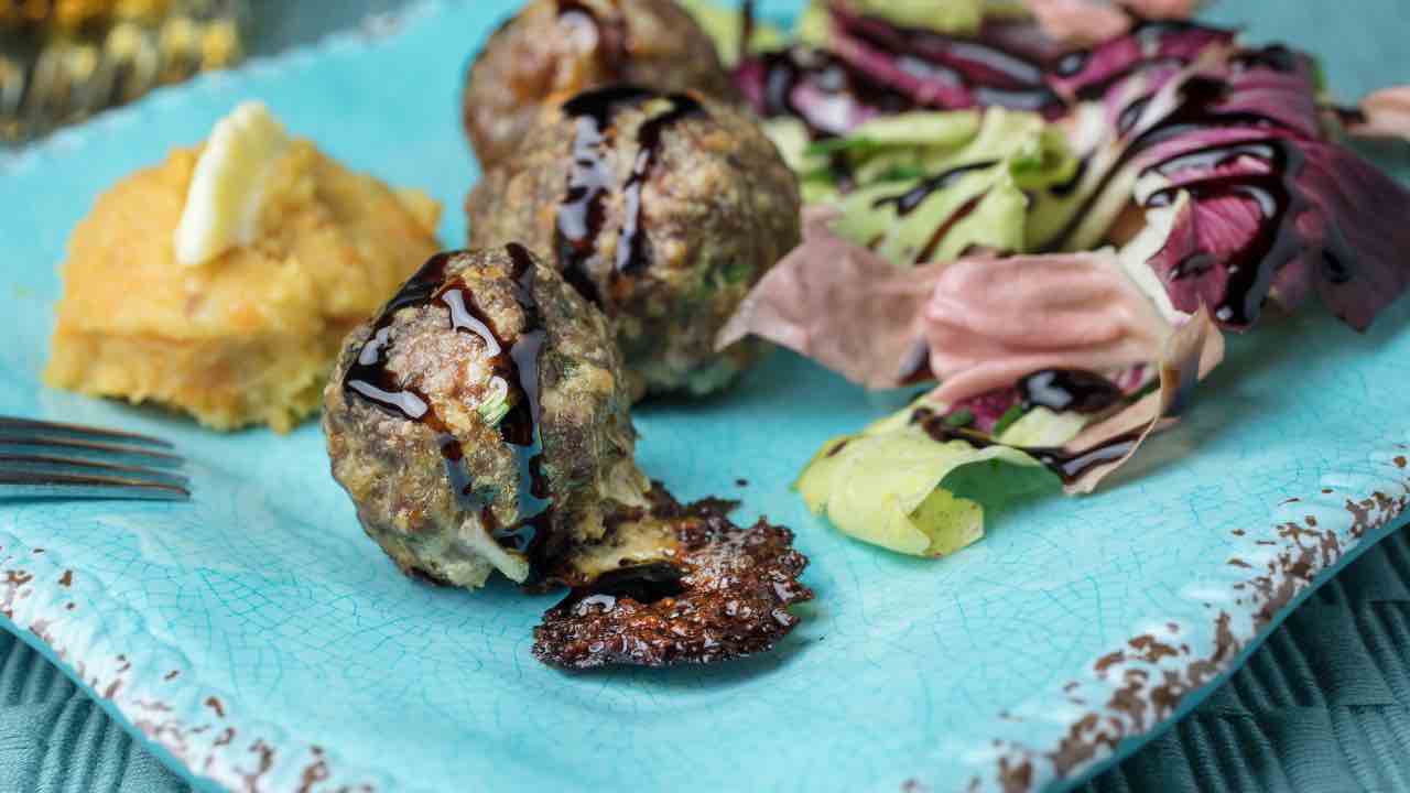 POLPETTE RICOTTA E RADICCHIO