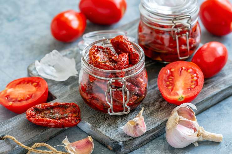 pomodori secchi sott'olio