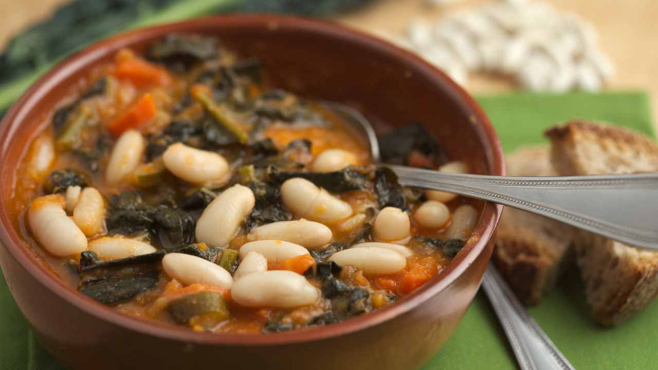 zuppa fagioli cavolo nero