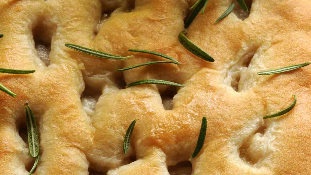 FOCACCIA SOFFICE AL FORMAGGIO