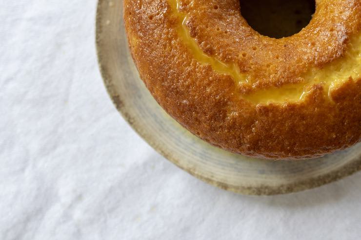 CIAMBELLONE ALLA RICOTTA