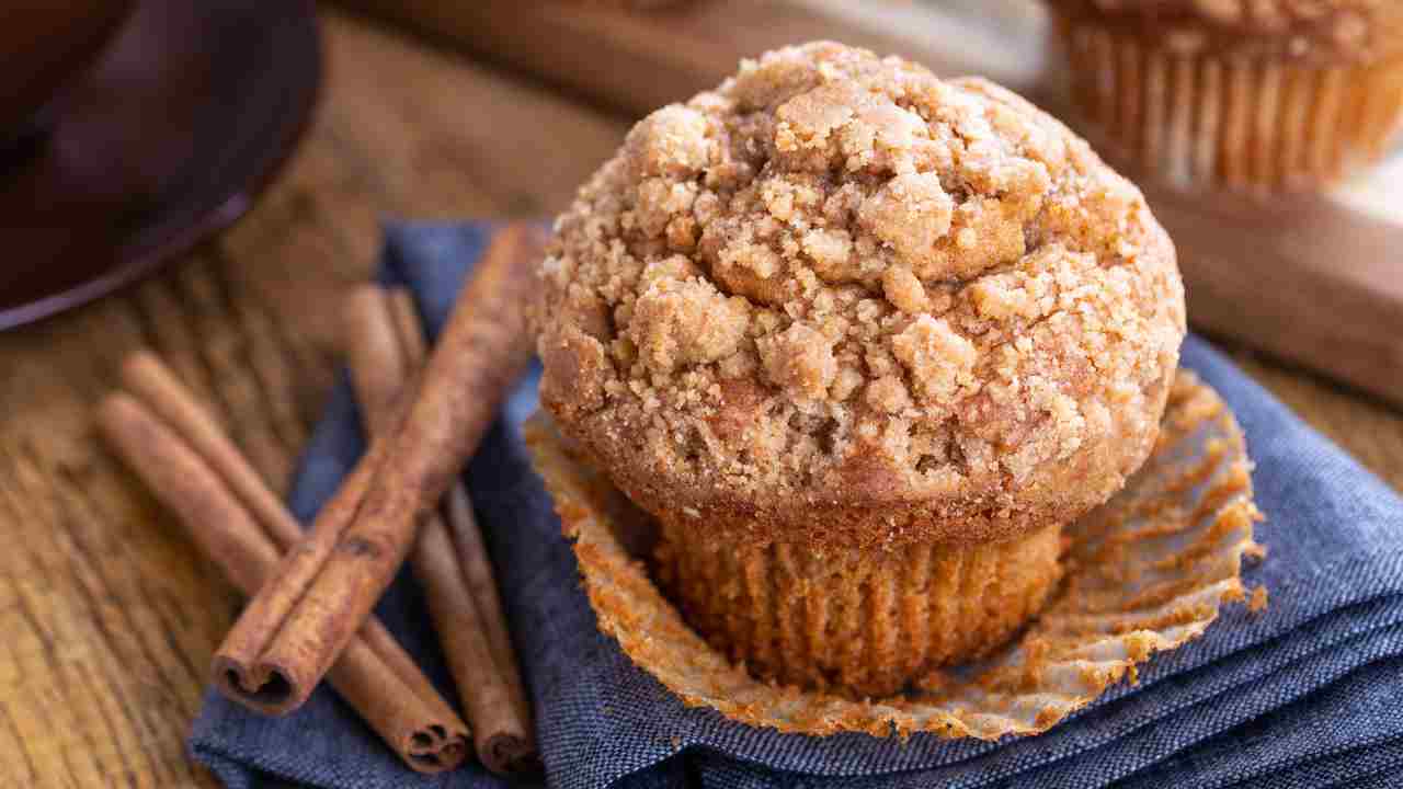 CINNAMON MUFFIN