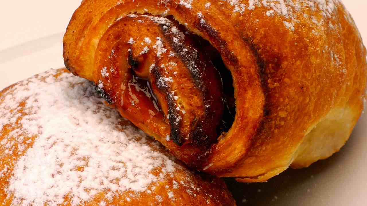 SACCOTTINI CON RIPIENO DI CIOCCOLATO