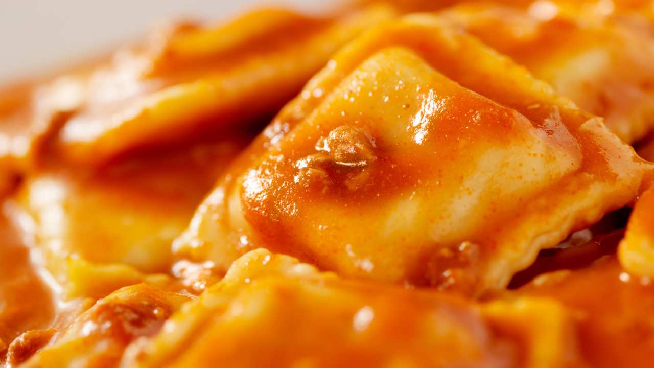 MENÙ DI NATALE RAVIOLI DI CARNE