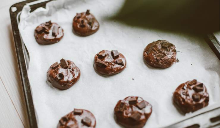 biscotti cacao e scaglie cioccolato