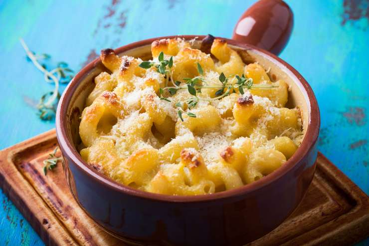 MACCHERONI GRATINATI AL FORNO