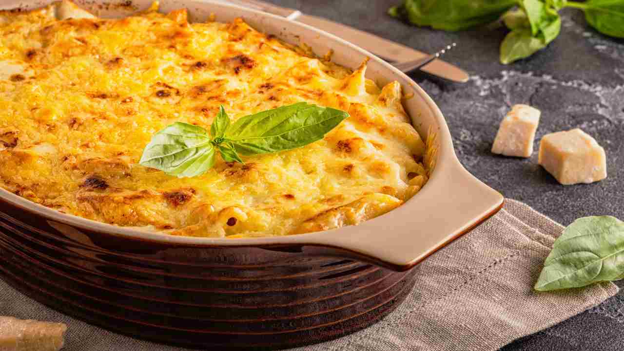 MACCHERONI GRATINATI AL FORNO