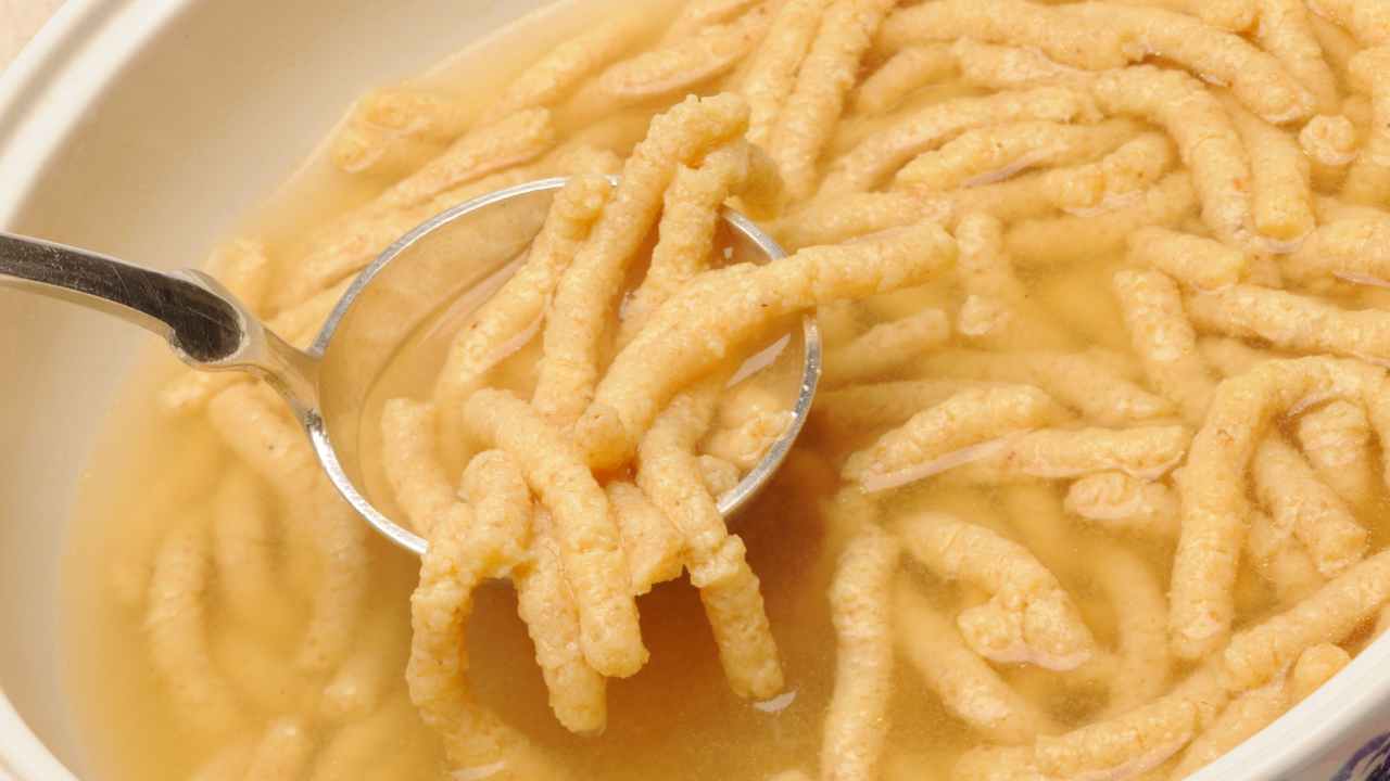 PASSATELLI IN BRODO POROSI