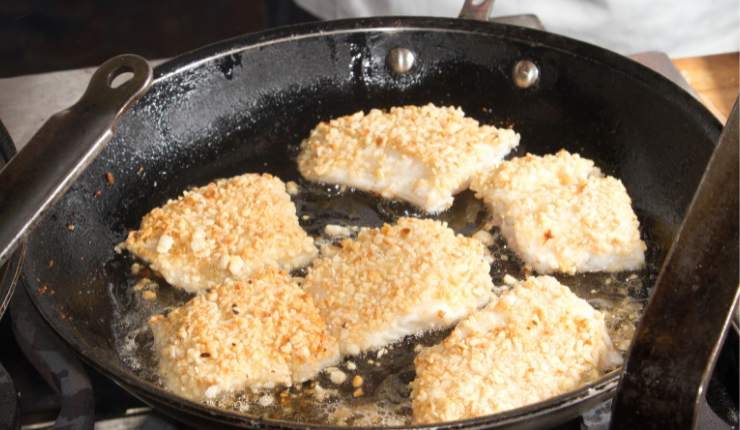 pesce fritto padella