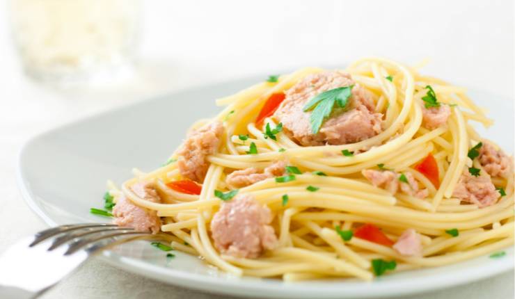 COME FARE GLI SPAGHETTI COL TONNO PERFETTI