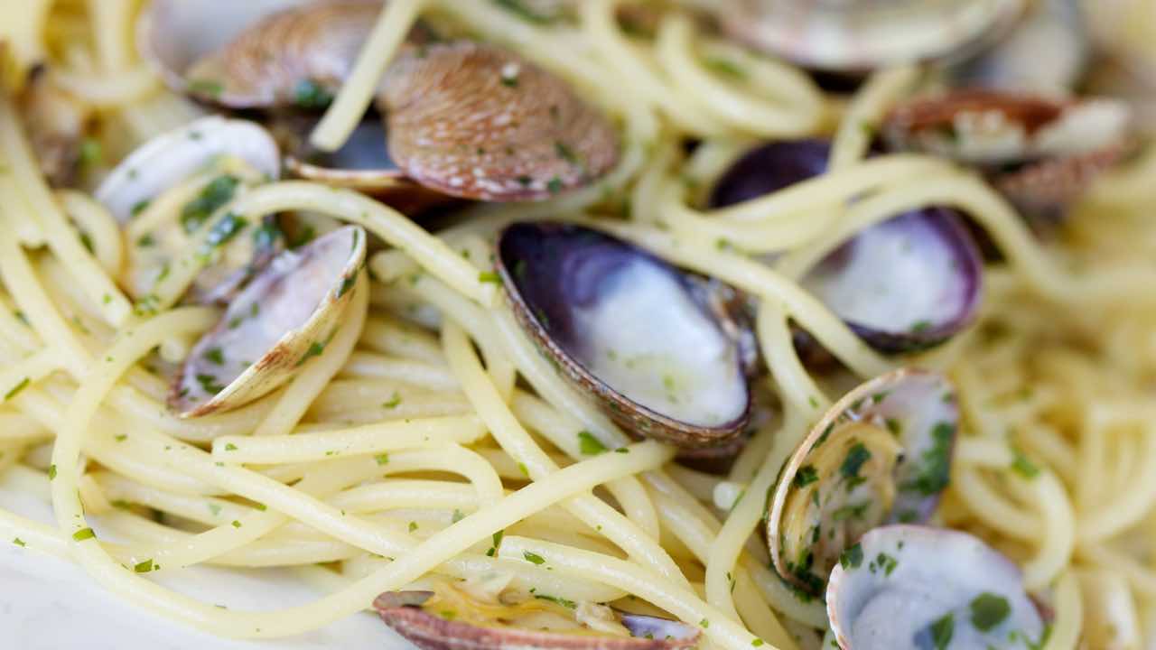 SPAGHETTI ALLE VONGOLE