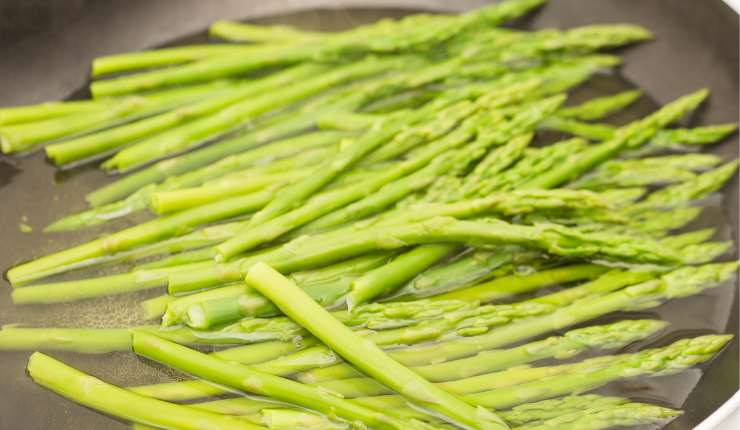 Risotto agli asparagi cremoso