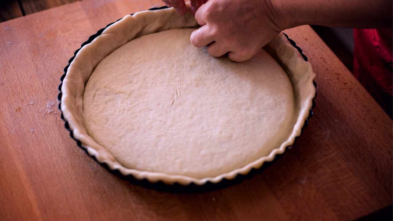 Dolci crostata attaccare teglia