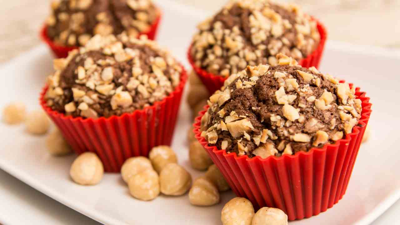 Muffin al cacao e nocciole