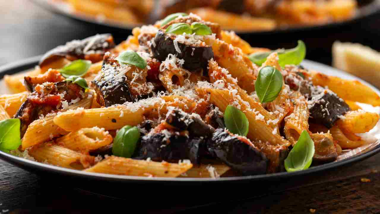 pasta al forno con ricotta e melanzane