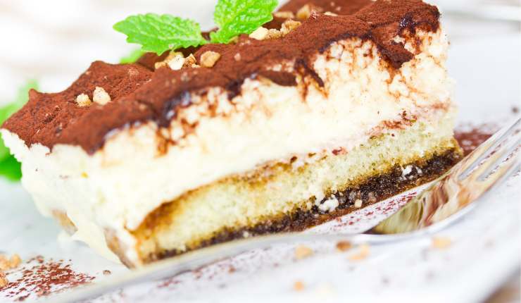 Tiramisù con pan di Spagna veloce