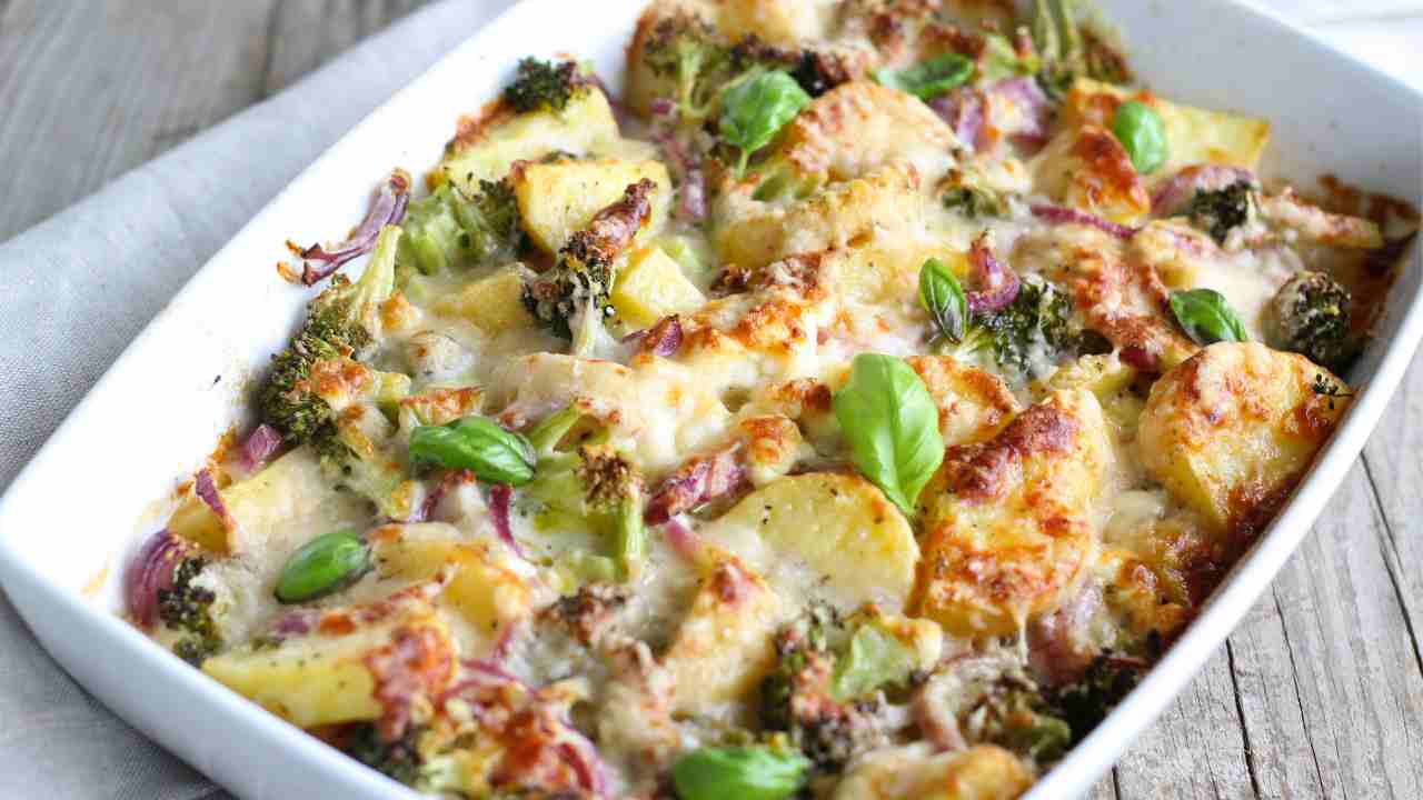 Broccoli e patate al forno