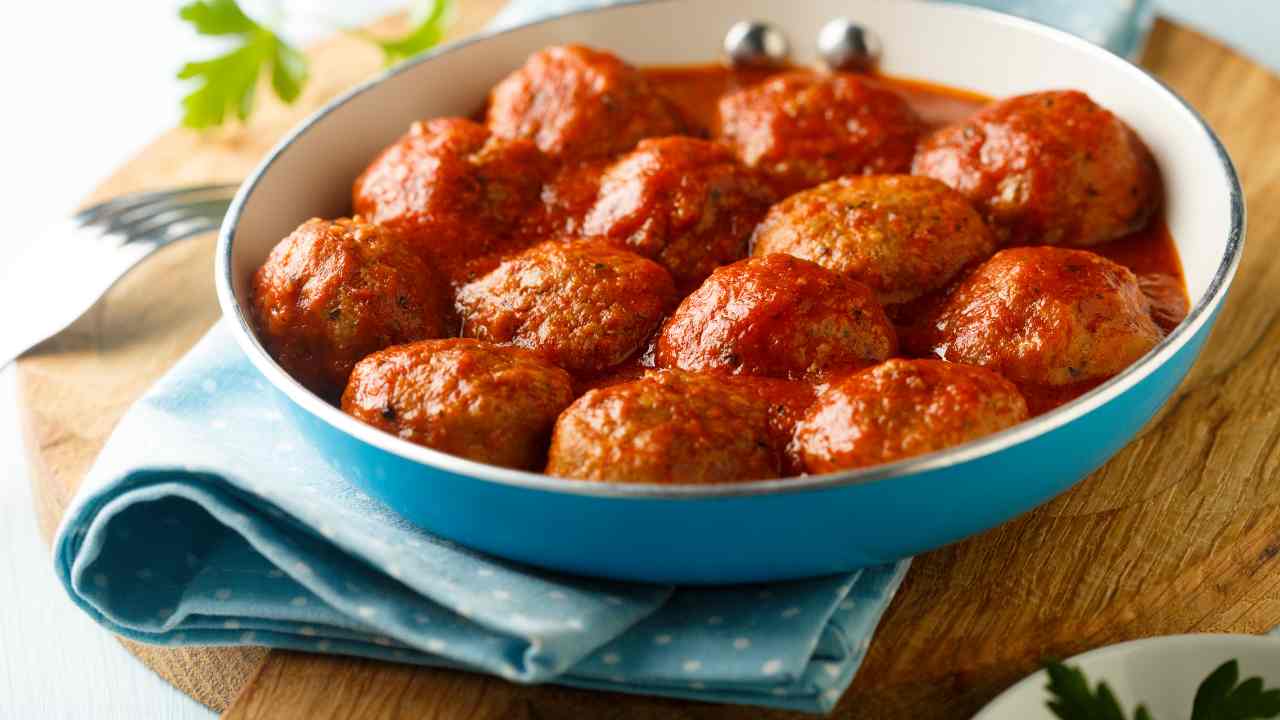 Polpette senza uova al sugo